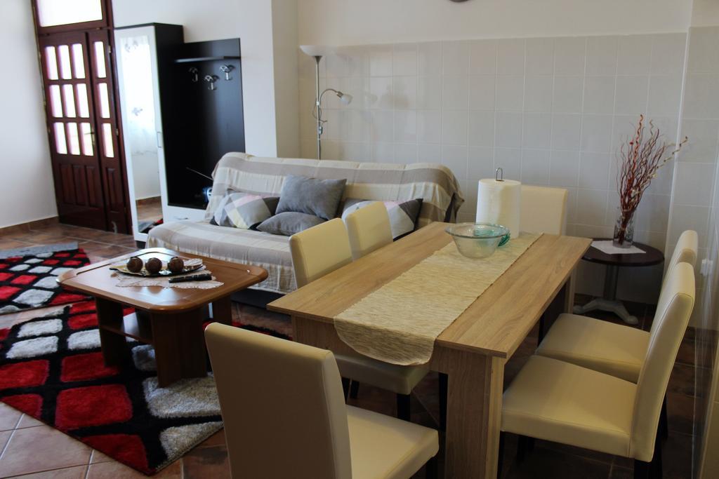 Apartment Mis Floura Rijeka Buitenkant foto