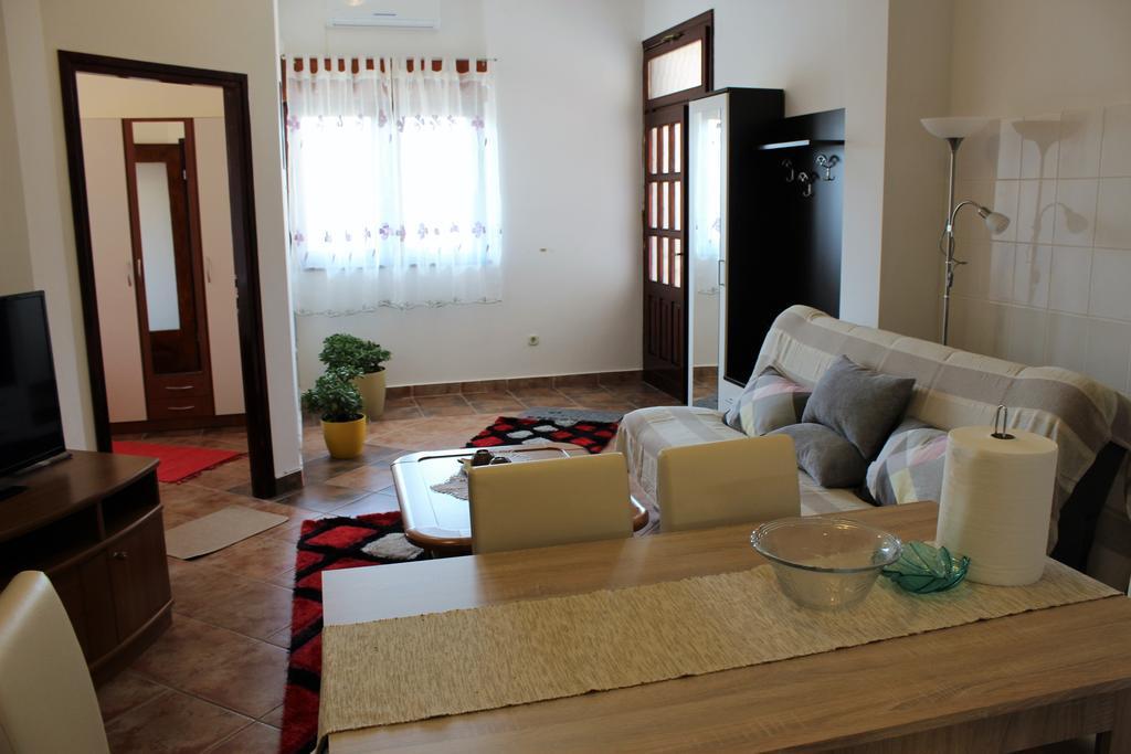 Apartment Mis Floura Rijeka Buitenkant foto