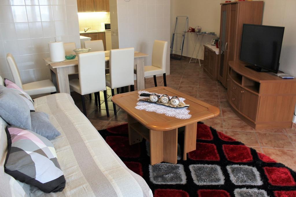 Apartment Mis Floura Rijeka Buitenkant foto